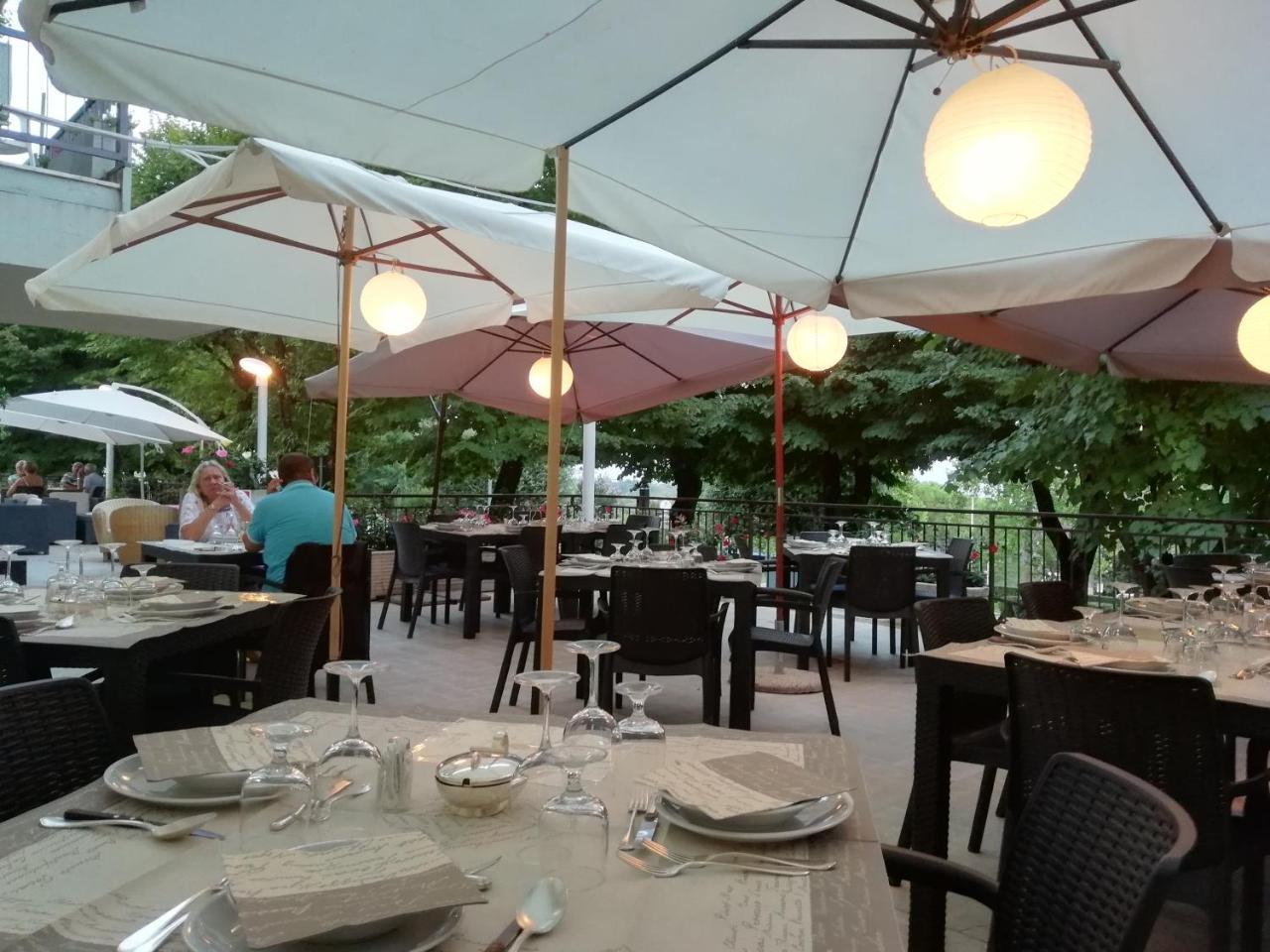 Albergo Rossana Chianciano Terme Bagian luar foto